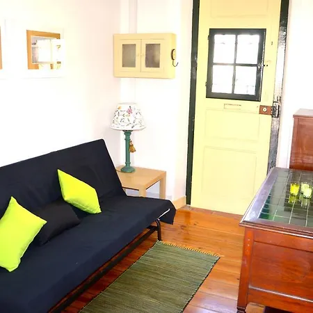 Julias Pateo Apartment *